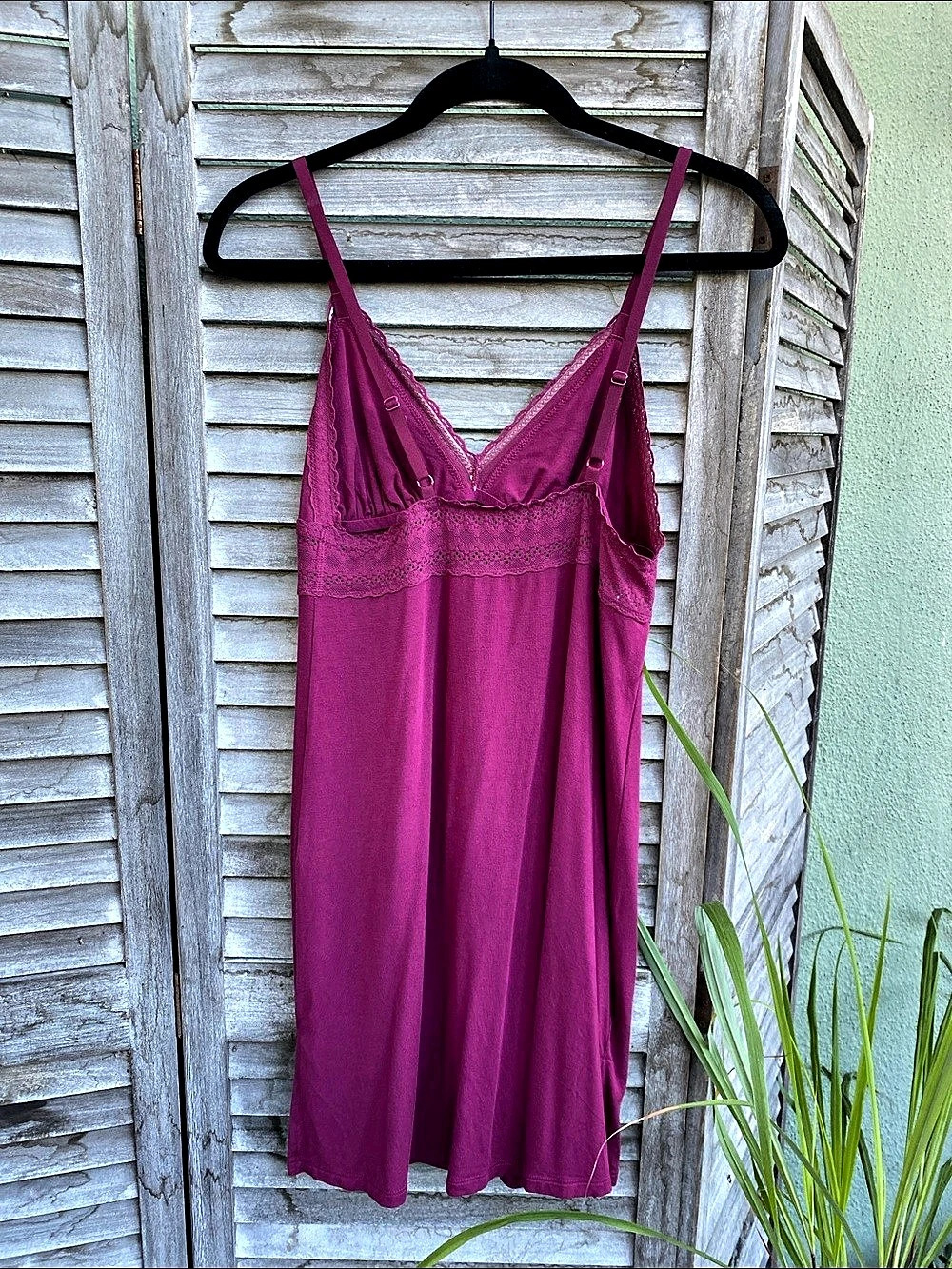 Me Undies Pink Lace-Trim Night Dress Like New - Picture 2 of 3